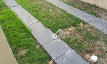 Imagem 4: JAUÁ, Estrada do Coco. Duplex NOVO em cond. fechado, com 3 suítes sendo 1 suíte térrea. Ap