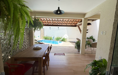 Imagem 2: PRAIA DO FLAMENGO, Salvador. Casa térrea com ENERGIA SOLAR, composto de 3 quartos sendo 1