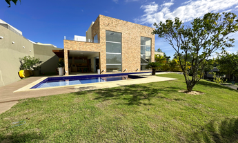 Imagem 2: Casa com 3 quartos no Alphaville Litoral Norte 2