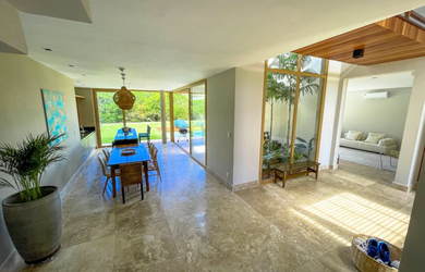 Imagem 3: Casa de Luxo com 4 suítes em Praia do Forte