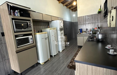 Imagem 5: CASA TÉRREA, 4 dormitórios, 2 banheiro, 1 vaga na garagem, 1300M² de Área Total