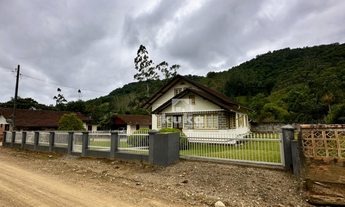 Imagem: CASA À VENDA