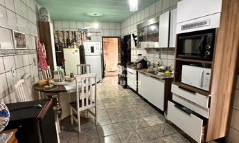 Imagem 2: CASA À VENDA Casa com 3 dormitórios