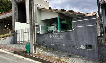 Imagem 2: CASA À VENDA Casa com 2 dormitórios