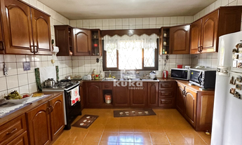 Imagem 3: CASA À VENDA Casa com 5 dormitórios