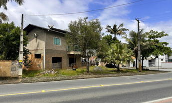 Imagem 3: CASA À VENDA Casa com 4 dormitórios