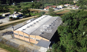 Imagem 2: GALPÃO INDUSTRIAL, 4 banheiro, 1 vaga na garagem, 750M² de Área Construída