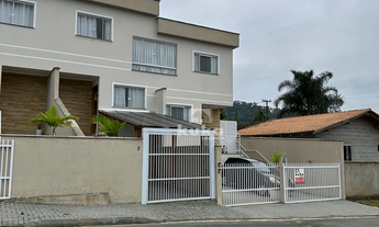 Imagem 2: SOBRADO GEMINADO, 2 dormitórios, 2 suíte, 2 vagas na garagem, 84M² de Área Construída