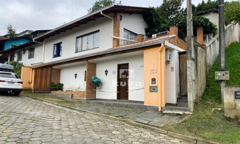 Imagem: DUAS CASAS NO TERRENO
