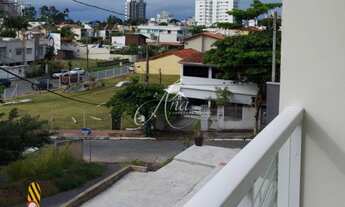 Imagem: Casa Geminada na Praia dos Amores