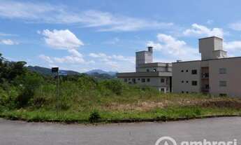 Imagem: Amplo terreno ideal para Prédio - Aceita