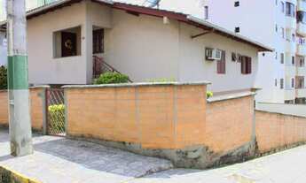 Imagem 3: Excelente Casa em uma Área Privilegiada no Centro da Cidade de Brusque!