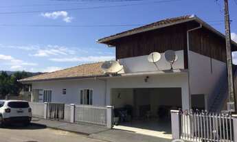 Imagem: Casa com amplo terreno - Negocia com sítio