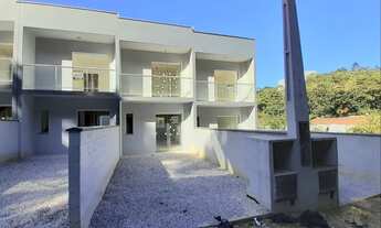 Imagem: Sobrado no bairro Poço Fundo