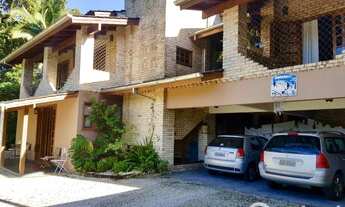 Imagem: Casa Diferenciada no Centro de Brusque