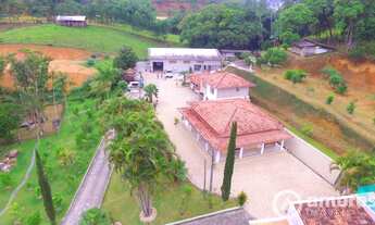 Imagem 5: Excelente Casa com Amplo Terreno na Primeiro de Maio! Estuda Propostas!!