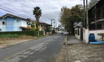 Imagem 3: CASA 1 SUITE + 02 QTOS - BAIRRO SÃO LUIZ - SEMI MOBILIADA