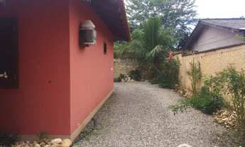 Imagem 2: Casa com amplo terreno próximo ao Centro de Brusque - 1.394,00 Metros Quadrados