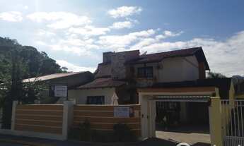 Imagem: Linda Casa no Centro do Bairro Águas Claras