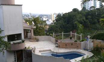 Imagem 5: Casa em Local Tranquilo Com Linda Vista da Cidade