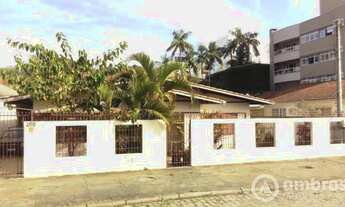 Imagem: CASA 01 SUITE 03 QTOS - BAIRRO MALUCHE
