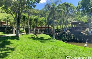 Imagem 3: LINDA chácara com varias nascentes de agua, casa, salão de festas e lagoa