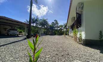 Imagem 2: Espetacular Terreno Com Casa em Meio à Natureza