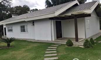 Imagem: Linda Casa em Guabiruba