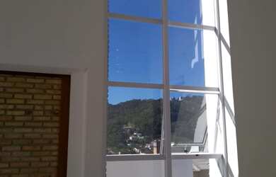 Imagem 3: Casa de Alto Padrão Recém Construída