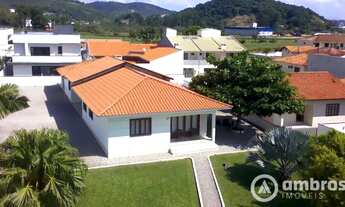 Imagem: Duas Casas no Loteamento Jardim Azaléia