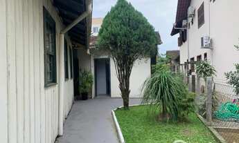 Imagem 4: Amplo Terreno no Centro de Brusque, Localização Privilegiada