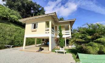 Imagem 3: Casa com piscina próximo ao Centro de Brusque