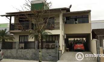 Imagem 2: CASA MUITO LINDA NO RIO BRANCO