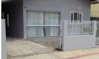 Imagem: Casa Ampla e Espaçosa com Apartamento nos