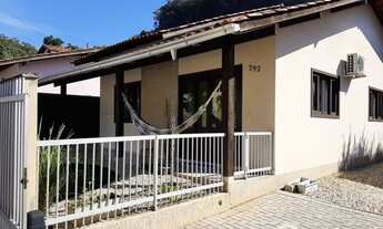 Imagem: Casa com piscina - Limeira Baixa