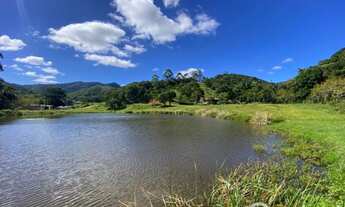 Imagem: Espetacular Sítio no Brilhante