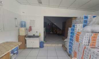 Imagem 7: Casa/Galpão Com Amplo Terreno e Espaço Adicional para Você Montar Seu Negócio