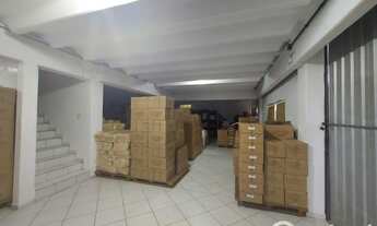 Imagem 5: Casa/Galpão Com Amplo Terreno e Espaço Adicional para Você Montar Seu Negócio