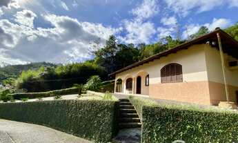 Imagem 5: 2 casas com amplo terreno na Primeiro de Maio - Aceita imóveis como parte do pagamento