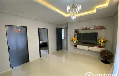 Imagem 2: Casa no bairro Guarani em região comercial