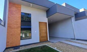 Imagem: Casa Baixa com 3 Dormitórios a Venda