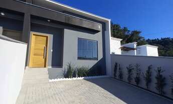 Imagem: Casa com 3 Dormitórios - Construção Nova