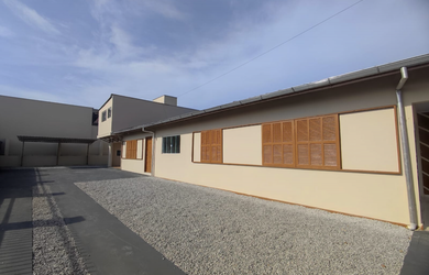 Imagem 6: CASA 01 SUITE + 02 QTOS + APTO 1 QTO - BAIRRO MALUCHE