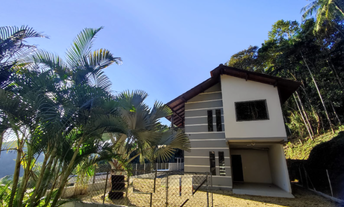 Imagem: CASA 01 SUITE 1 QTO - SEMI MOBILIADA