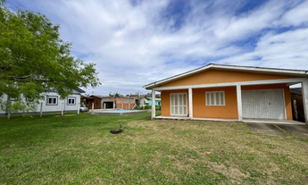 Imagem 6: Casa com Piscina e 03 quartos em Arroio do Sal