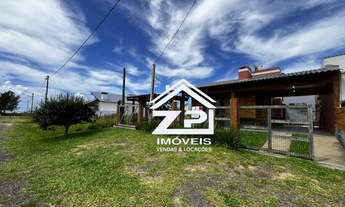 Imagem 3: Casa à venda a 70 metros do mar - 06 dormitórios - 260m² - Balneário Tupancy