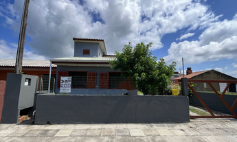 Imagem: Casa à venda a 100 metros do mar - 05 dormitórios