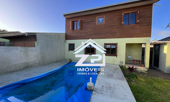 Imagem: Casa à venda com piscina - 60m²