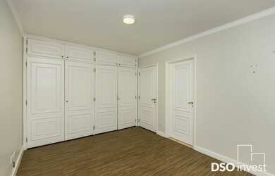 Imagem 6: 3 dormitórios, 1 suítes, 2 banheiro, 2 vagas na garagem