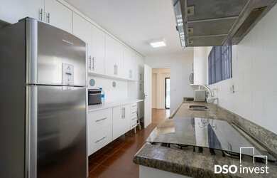 Imagem 6: 4 dormitórios, 2 suíte, 4 banheiro, 3 vagas na garagem